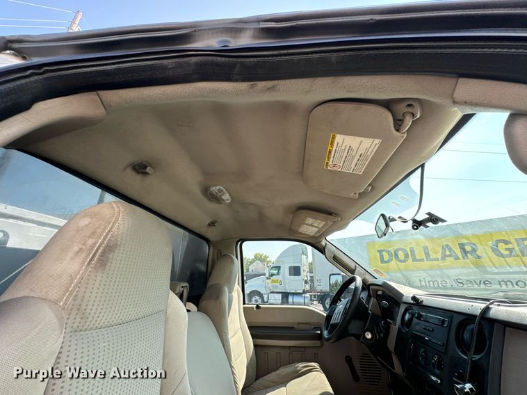 image for item DX1298 2008 Ford F550 Super Duty XL utility / service truck