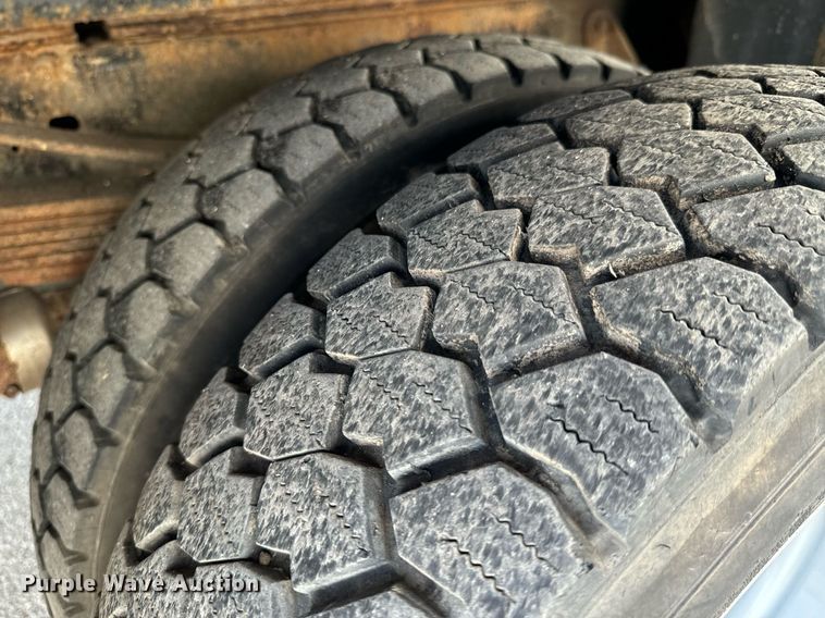 image for item DX1298 2008 Ford F550 Super Duty XL utility / service truck