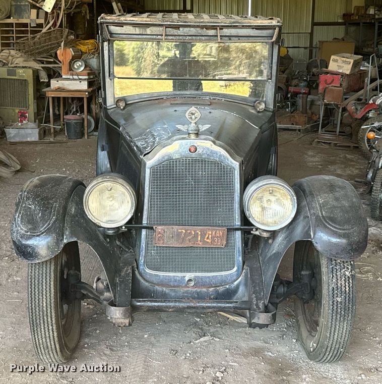 image for item DX1313 1928 Willy's Knight sedan