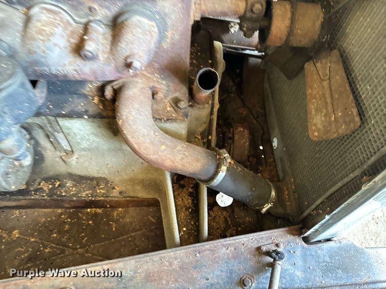 image for item DX1313 1928 Willy's Knight sedan