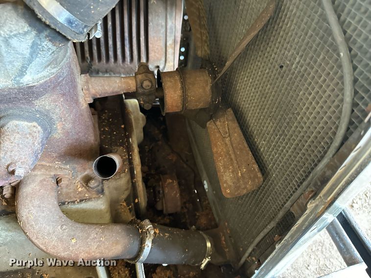 image for item DX1313 1928 Willy's Knight sedan