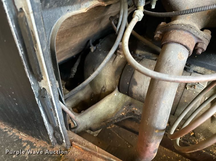 image for item DX1313 1928 Willy's Knight sedan