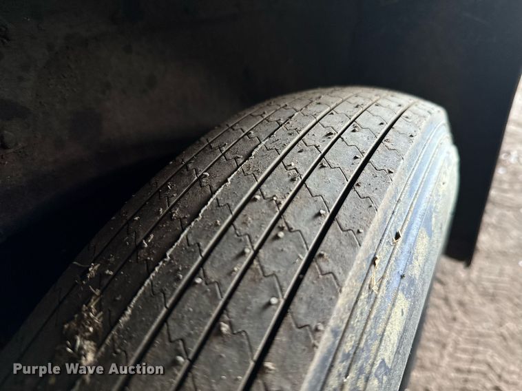 image for item DX1313 1928 Willy's Knight sedan