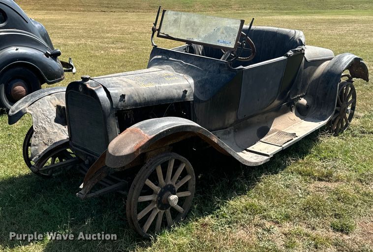 image for item DX1314 1917 Dodge Brothers Roadster coupe 