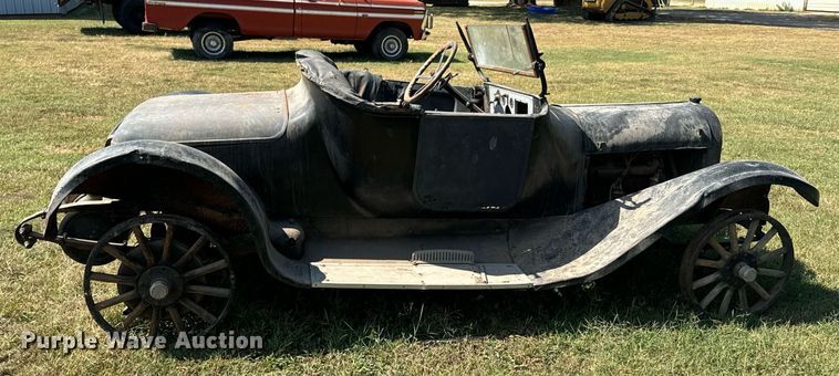 image for item DX1314 1917 Dodge Brothers Roadster coupe 