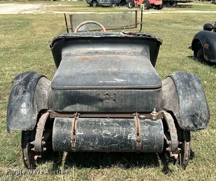 image for item DX1314 1917 Dodge Brothers Roadster coupe 