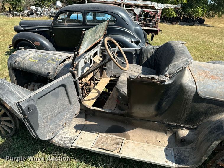 image for item DX1314 1917 Dodge Brothers Roadster coupe 