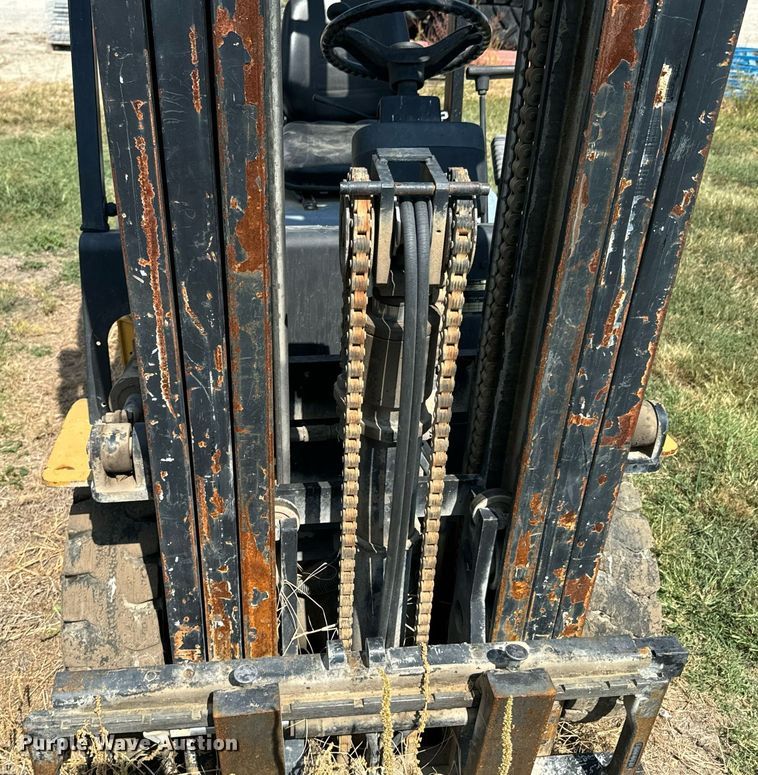 image for item DX1325 Nissan CPQD25HW11A forklift