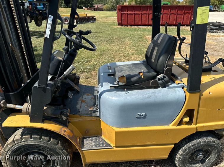 image for item DX1325 Nissan CPQD25HW11A forklift