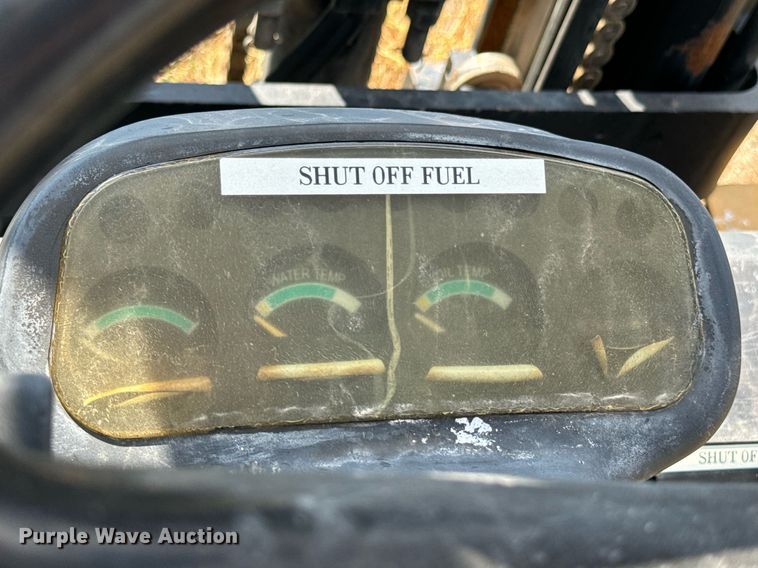 image for item DX1325 Nissan CPQD25HW11A forklift