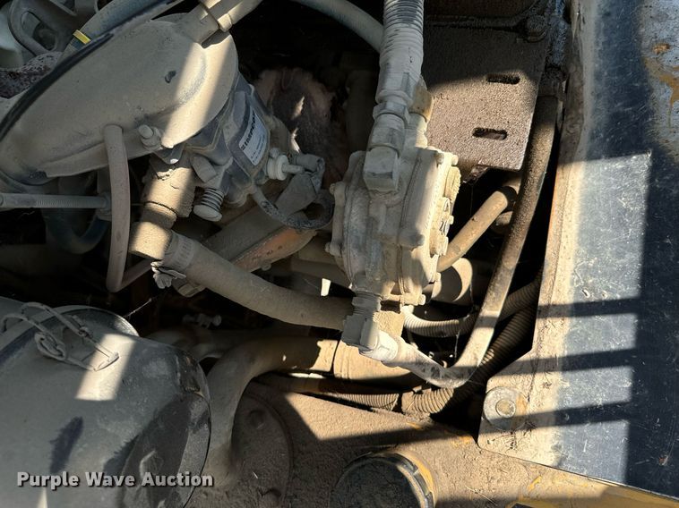 image for item DX1325 Nissan CPQD25HW11A forklift