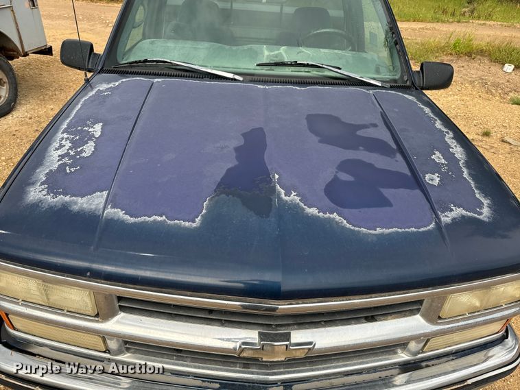 image for item EE7512 1998 Chevrolet  C1500 pickup truck