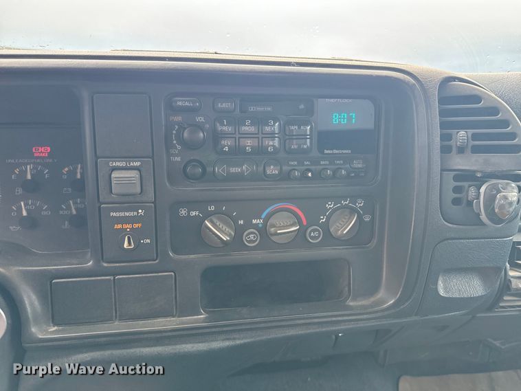 image for item EE7512 1998 Chevrolet  C1500 pickup truck