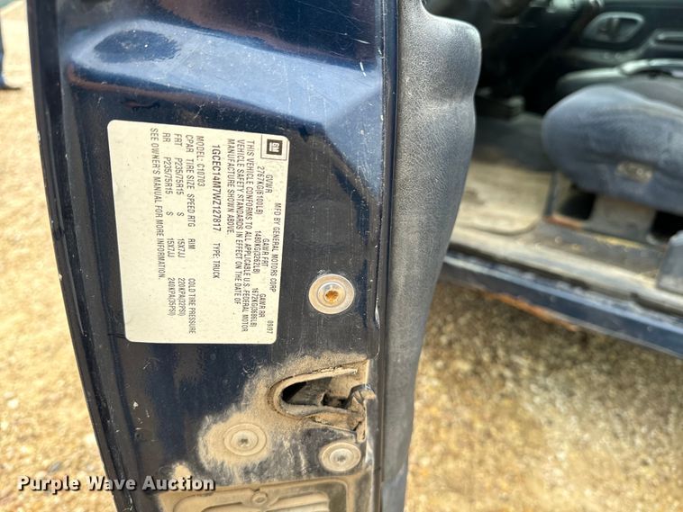 image for item EE7512 1998 Chevrolet  C1500 pickup truck