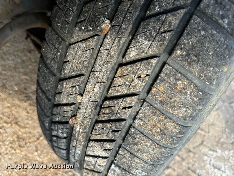 image for item EE7577 1992 Chevrolet  C1500 pickup truck