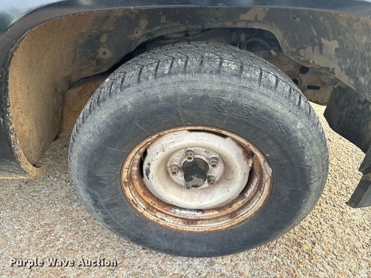 image for item EE7577 1992 Chevrolet  C1500 pickup truck