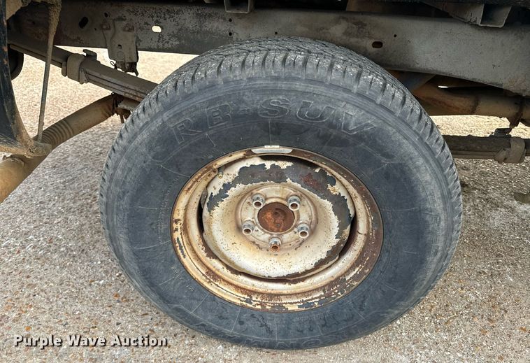 image for item EE7577 1992 Chevrolet  C1500 pickup truck