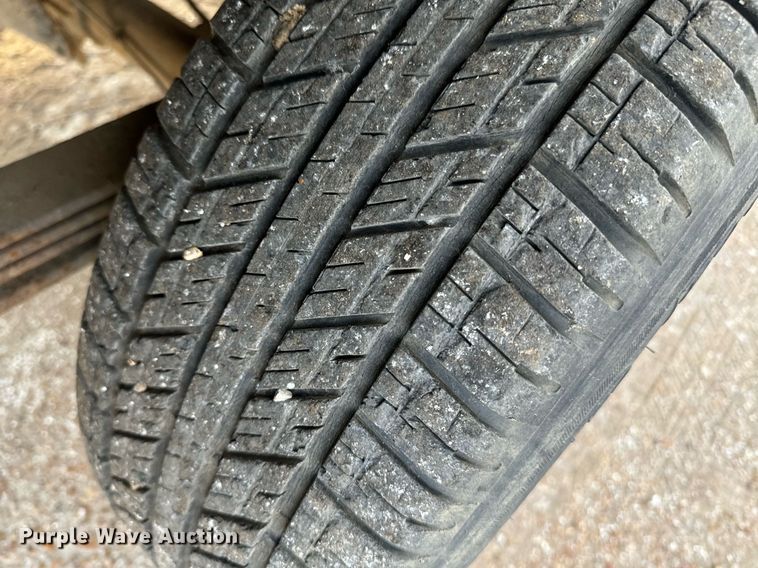 image for item EE7577 1992 Chevrolet  C1500 pickup truck