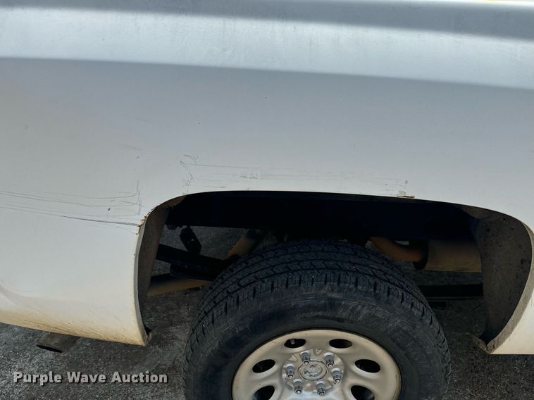 image for item EE7579 2007 Chevrolet Silverado 1500 pickup truck