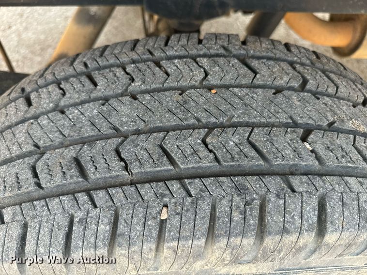 image for item EE7579 2007 Chevrolet Silverado 1500 pickup truck