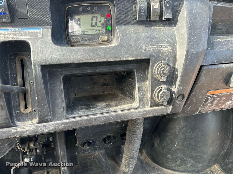 image for item EE7676 2019 Kawasaki  Mule utility vehicle