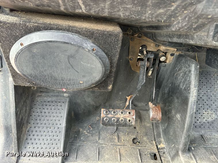 image for item EE7677 2014 Yamaha  Viking utility vehicle