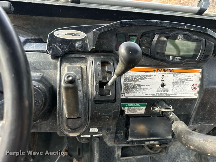 image for item EE7677 2014 Yamaha  Viking utility vehicle