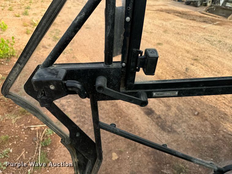 image for item EE7677 2014 Yamaha  Viking utility vehicle