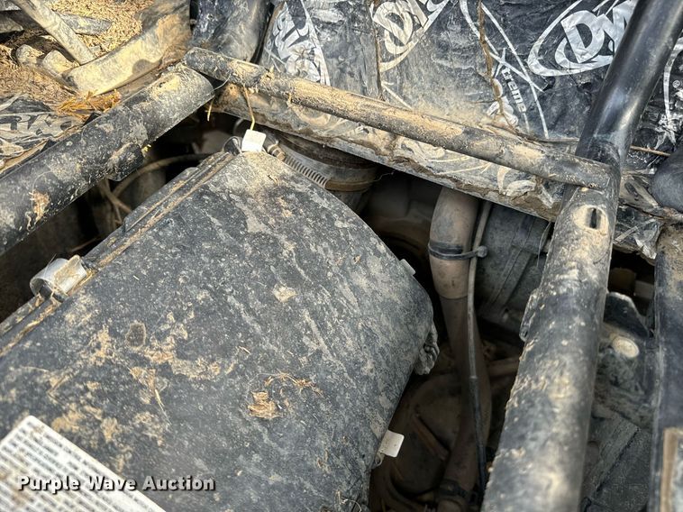 image for item EE7677 2014 Yamaha  Viking utility vehicle