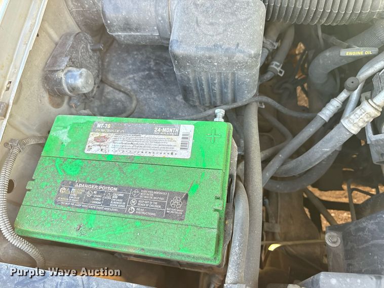 image for item EE7712 1994 GMC Suburban K1500 SUV