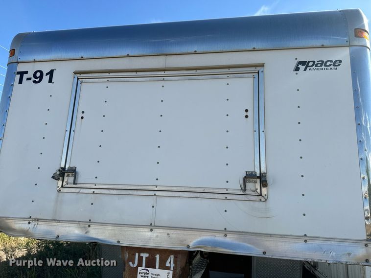 image for item EE7741 2004 Pace American enclosed cargo trailer