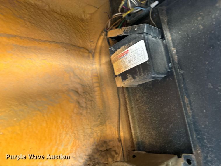 image for item EE7741 2004 Pace American enclosed cargo trailer