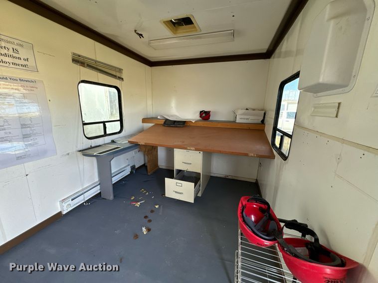 image for item EE7741 2004 Pace American enclosed cargo trailer