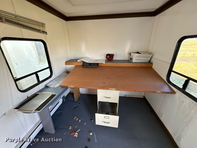 image for item EE7741 2004 Pace American enclosed cargo trailer