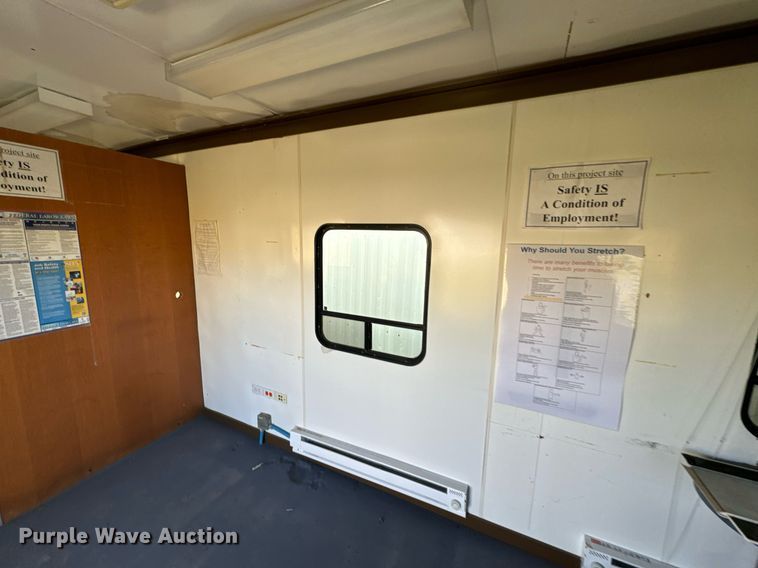 image for item EE7741 2004 Pace American enclosed cargo trailer