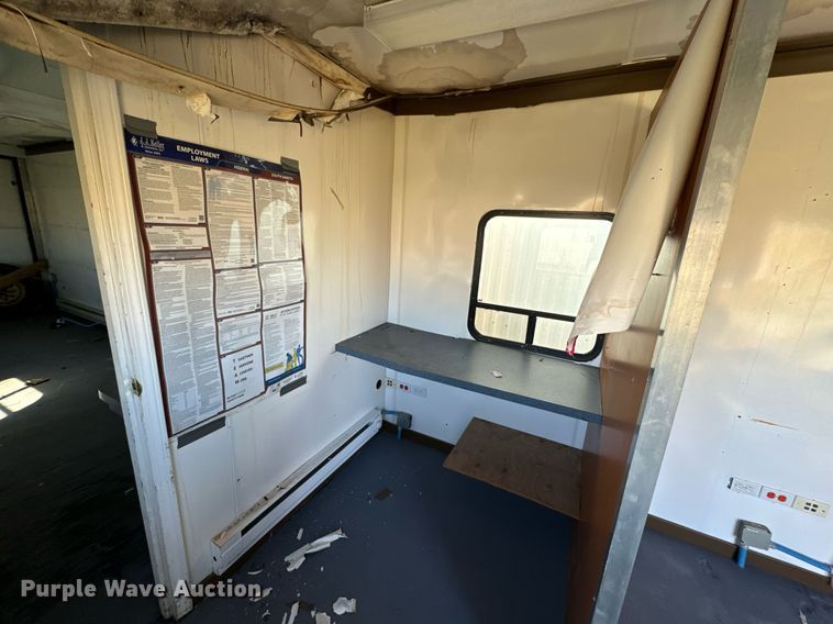 image for item EE7741 2004 Pace American enclosed cargo trailer