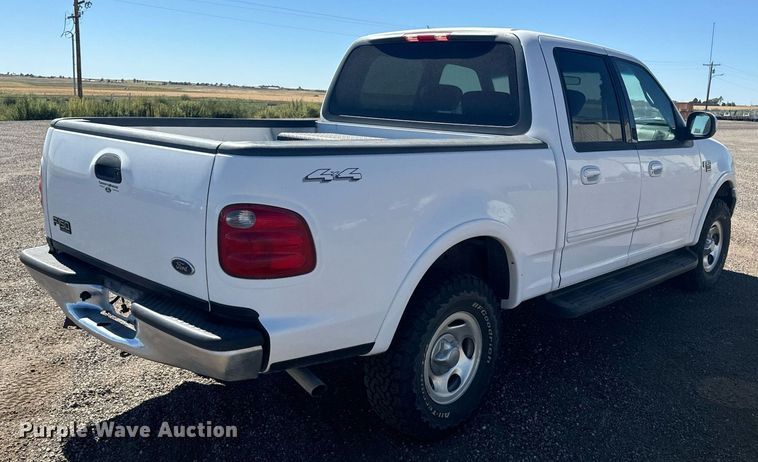 image for item EE7751 2001 Ford F150 XLT SuperCrew pickup truck