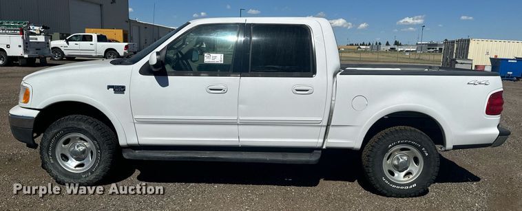 image for item EE7751 2001 Ford F150 XLT SuperCrew pickup truck