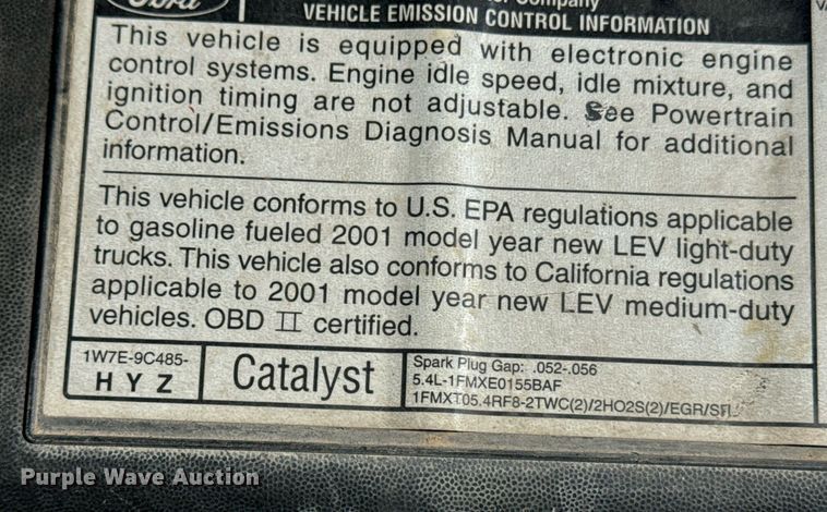 image for item EE7751 2001 Ford F150 XLT SuperCrew pickup truck