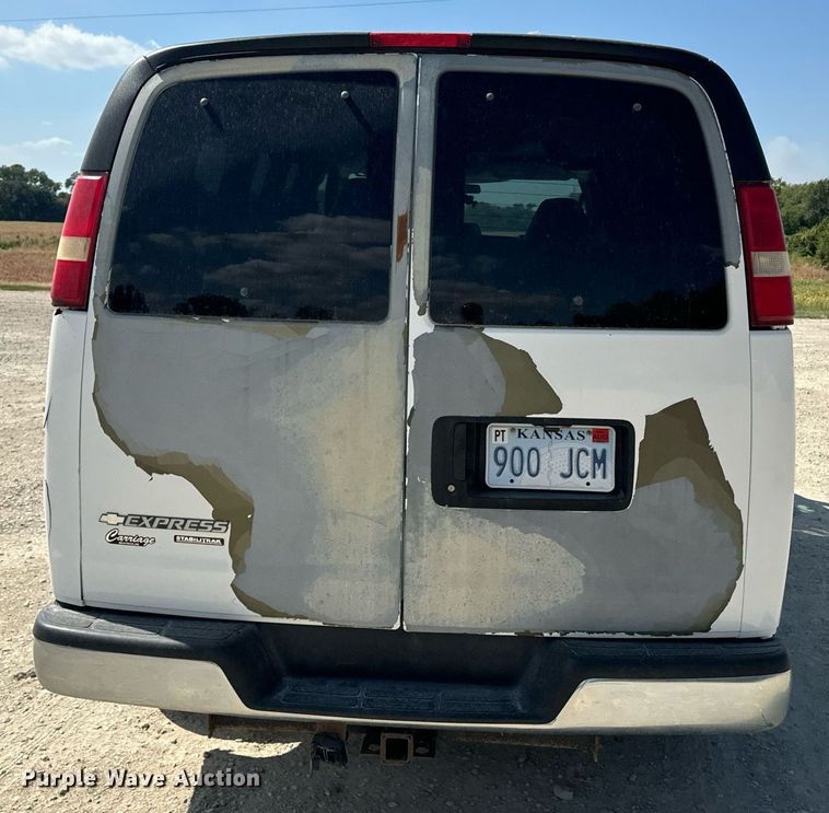 image for item EE7757 2009 Chevrolet  Express 3500 van