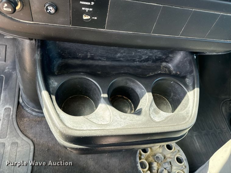 image for item EE7757 2009 Chevrolet  Express 3500 van