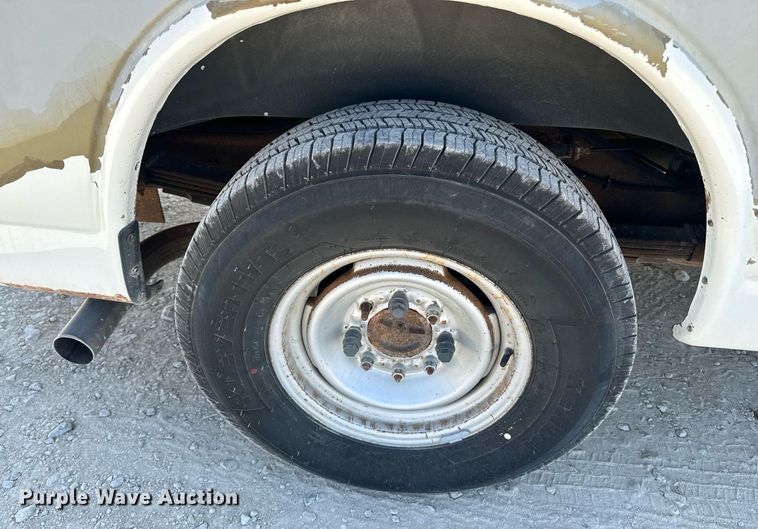 image for item EE7757 2009 Chevrolet  Express 3500 van