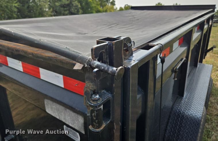 image for item EE8499 2018 Load Trail  dump trailer