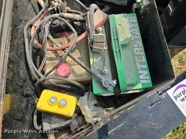 image for item EE8499 2018 Load Trail  dump trailer