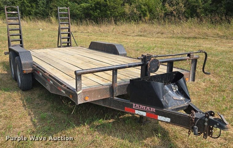 image for item EE8500 2011 Lamar  Carhauler equipment trailer