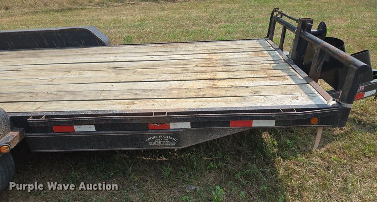 image for item EE8500 2011 Lamar  Carhauler equipment trailer