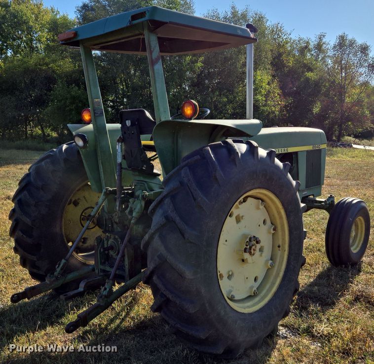image for item EE8504 1978 John Deere  2840 tractor