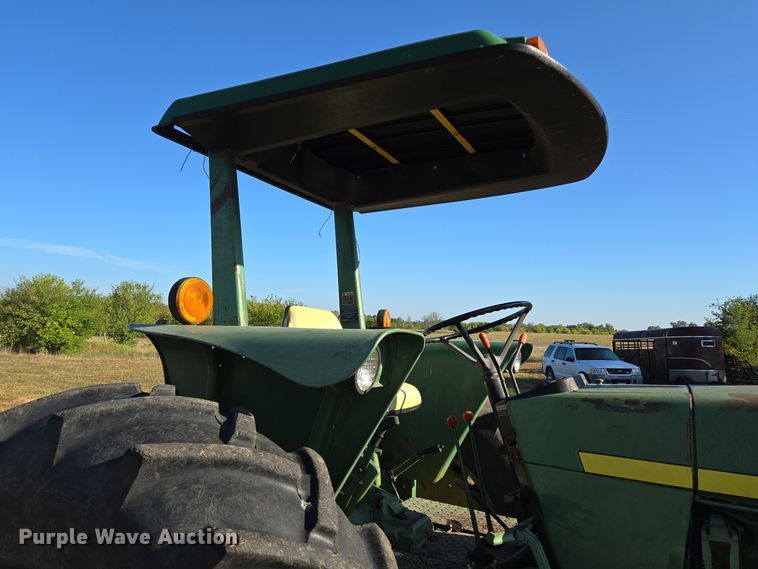 image for item EE8504 1978 John Deere  2840 tractor