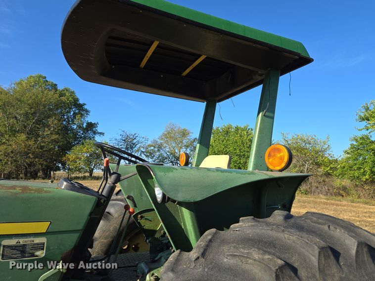 image for item EE8504 1978 John Deere  2840 tractor