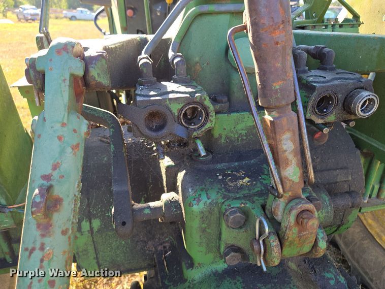 image for item EE8504 1978 John Deere  2840 tractor